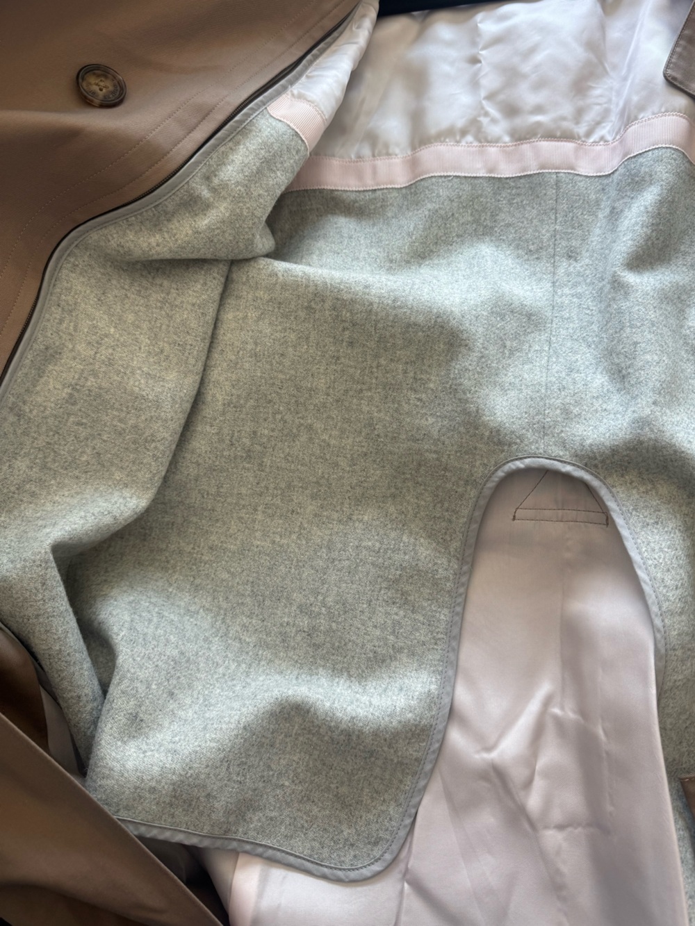 EUC Brooks Brother Water Repellent Trench with Removable Liner - Picture 3 of 4